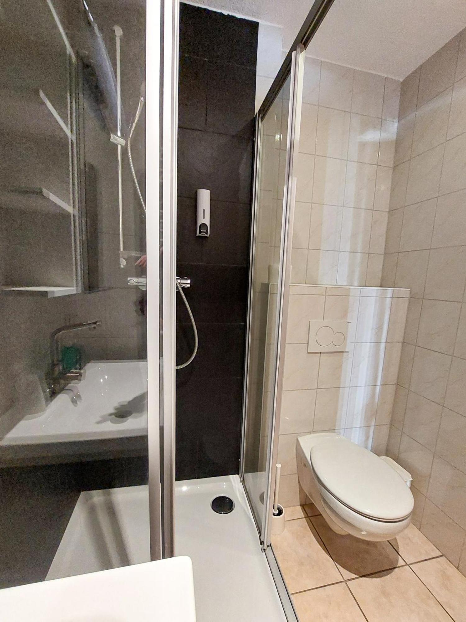 Zur Deutschen Eiche - Fruehstueckspension Und Ferienwohnungen Grossschoenau Room photo