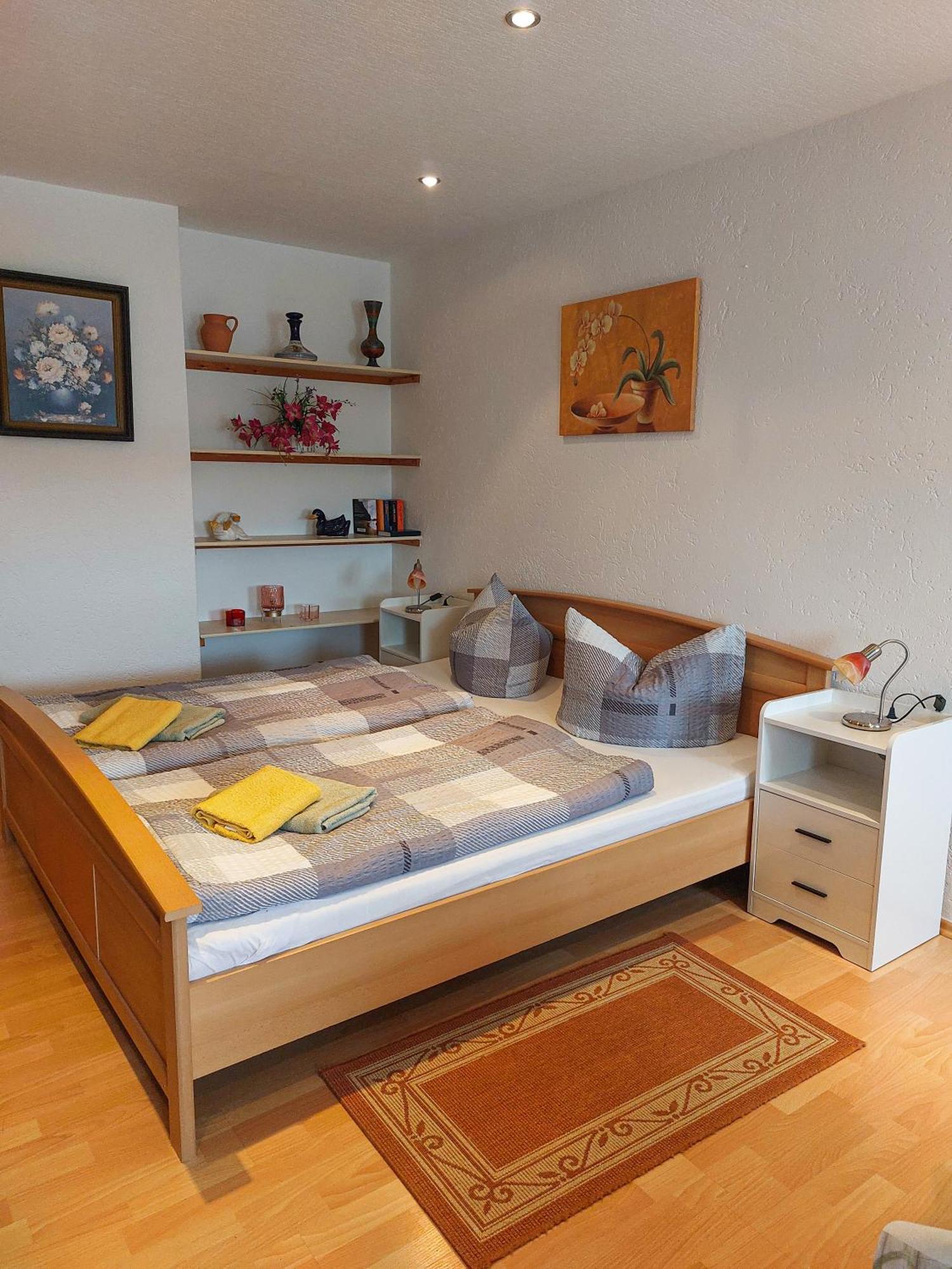 Zur Deutschen Eiche - Fruehstueckspension Und Ferienwohnungen Grossschoenau Room photo